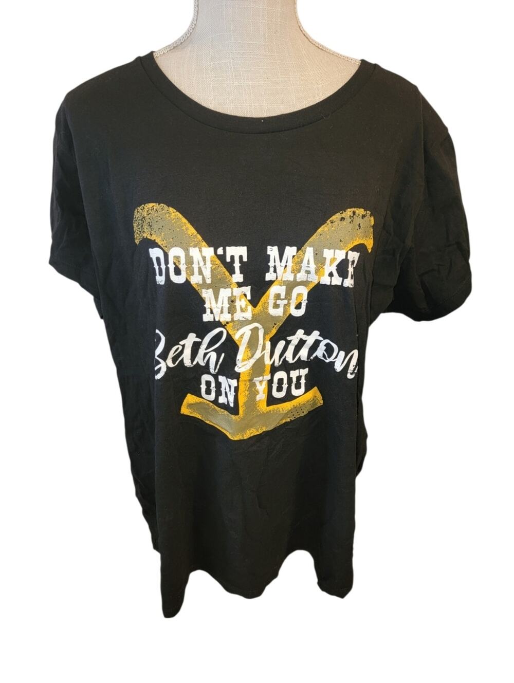 Yellowstone Don't Make Me Go Beth Dutton On You Black Short Sleeve Tee 2XL